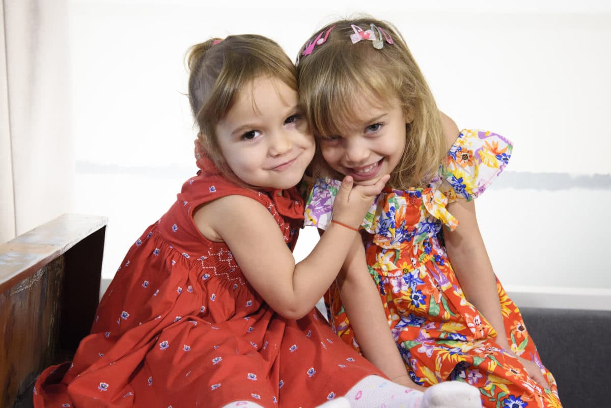 Sofia si Eva Sofia si Eva